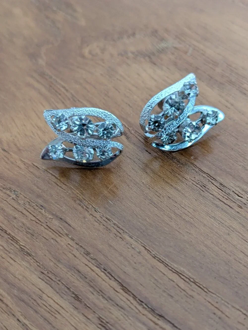 Vintage Silver Tone Leaf Screw Back Earrings Marquise Clear Rhinestone Cluster